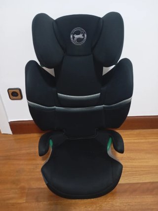 Silla coche Isofix negra