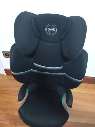 Silla coche Isofix negra