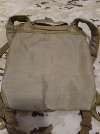 SOURCE Bolsa de Hidratación Tapa Marrón