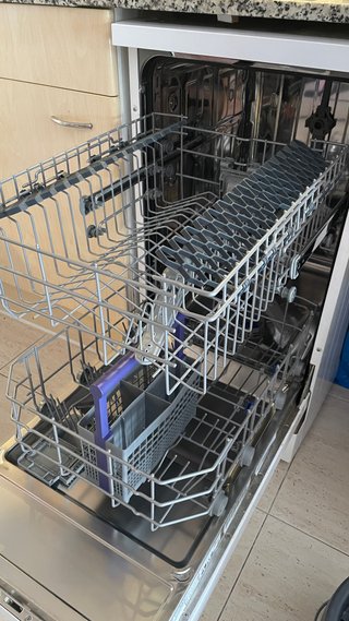 Lavavajillas BEKO 45 cm. Modelo DFS05011W