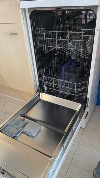 Lavavajillas BEKO 45 cm. Modelo DFS05011W
