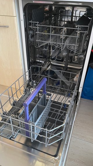 Lavavajillas BEKO 45 cm. Modelo DFS05011W