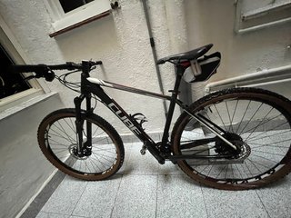 Bicicleta Cube LTD Race 29 2016