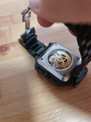 Lote 3 relojes: 2 automáticos y 1 analógico