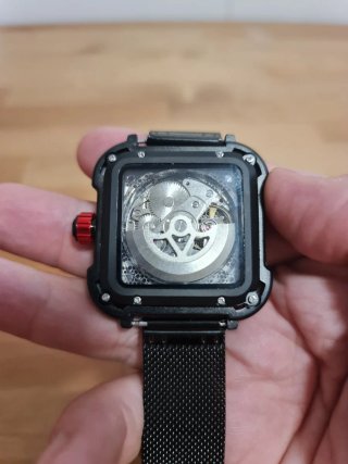 Lote 3 relojes: 2 automáticos y 1 analógico