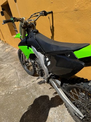 Moto de Cross Kawasaki 250cc