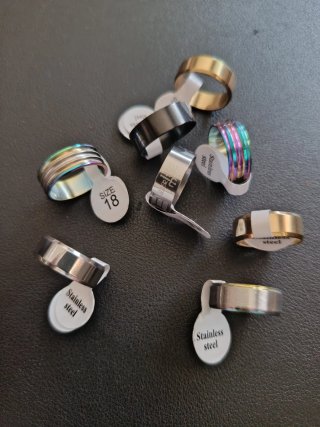 Lote de 8 anillos de acero inoxidable