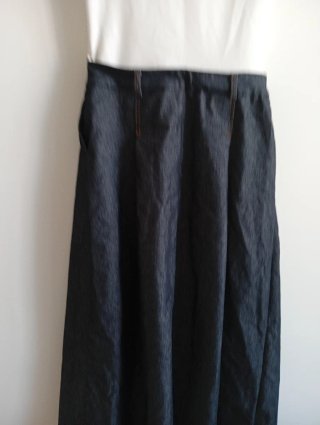 Conjunto Zara Top Blanco y Falda Vaquera Talla XS