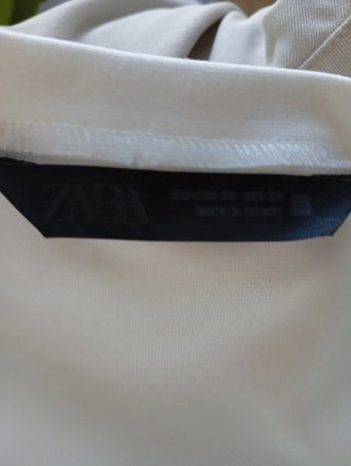 Conjunto Zara Top Blanco y Falda Vaquera Talla XS