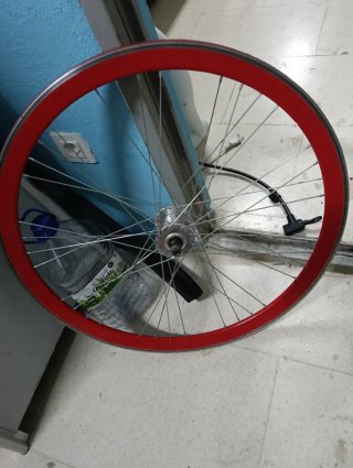 Rueda Delantera Fixie Roja