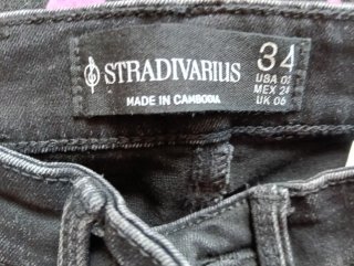 Pantalones vaqueros negros