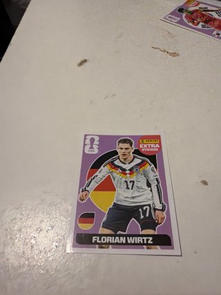 Cromos Extra Mundial Heungmin Son y Florian Wirtz