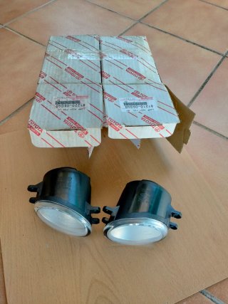 Faros Antiniebla Toyota Yaris 2009 (Izquierdo y De