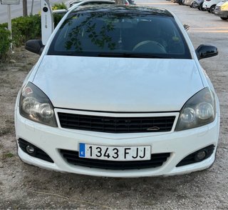 Opel Astra GTC Sport 1700 CDTI