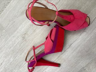 Zapatos tacón Zara