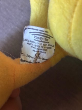 Peluche Tweety con cappellino e mantellina