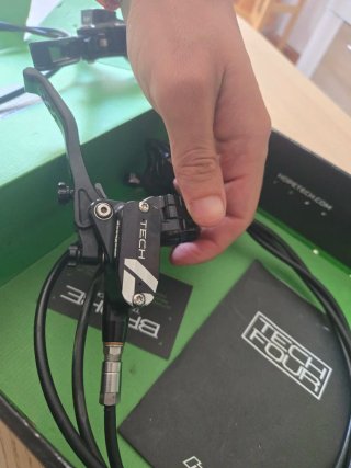 Frenos Hope Tech 4 E4