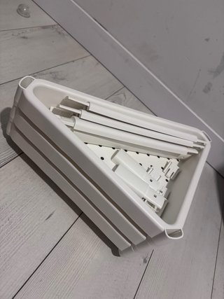 Estantería de esquina IKEA blanca