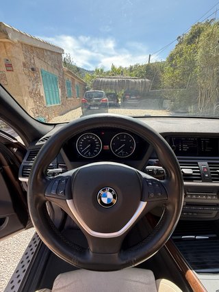 BMW X5 2011