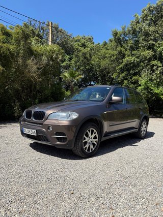 BMW X5 2011
