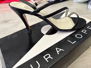 Pura Lopez Tacones Negros Talla 38