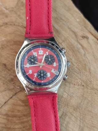 Swatch Irony Chrono SECRET AGENT RED