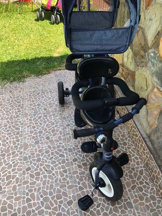 Triciclo para gemelos esta nuebo