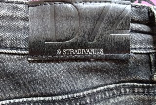Pantalón vaquero gris