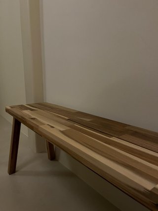 Banco de madera rústico