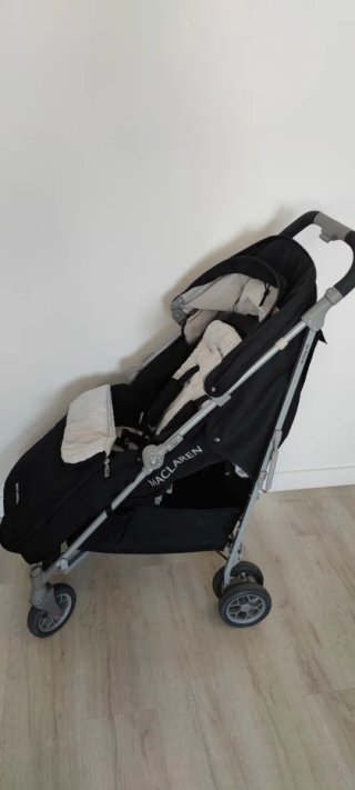 Carrito Bebé Maclaren Negro y Blanco