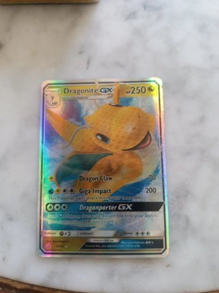 Carta Pokémon Dragonite GX 250 HP