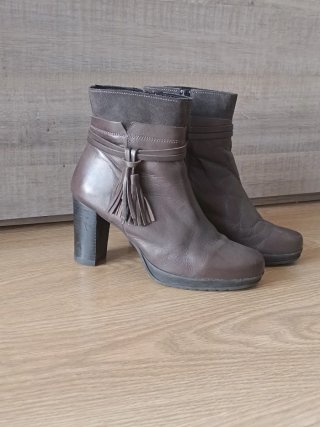 Botines de piel mujer marrones y grises