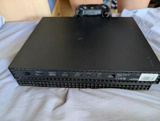 Xbox One X Completa con Mando Negro