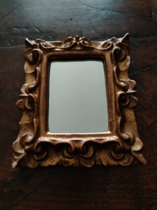 Specchio barocco vintage dorato