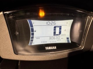 Yamaha NMAX 125cc Scooter Negro/Gris