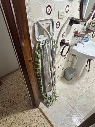 Tabla de planchar plegable