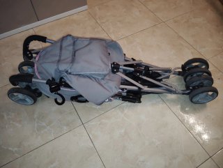 Silla de paseo Asalvo gris y rosa