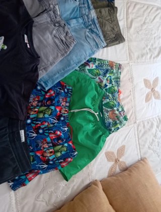 Lote Ropa Niño: Camisetas y Pantalón Corto