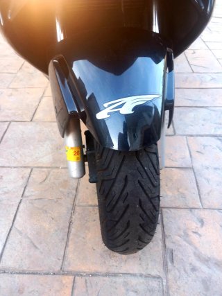 Gilera Nexus 125cc Maxi-Scooter