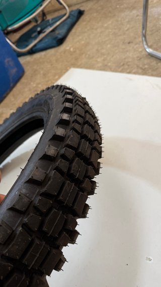 Neumático Trial y Pitbike nuevos