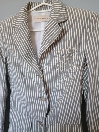 Blazer Rayas Perlas Talla 38