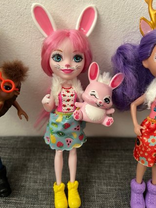 4 Figuras Muñecas Enchantimals