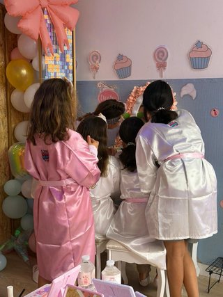Spa party