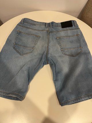 Pantalón corto vaquero azul
