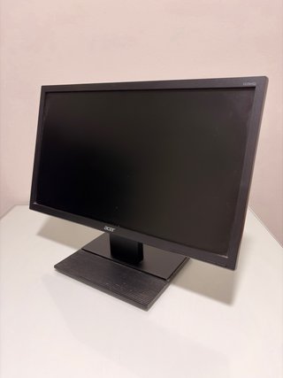 Monitor Acer V226HQL 21.5 Full HD-Adapt. VGA-HDMI