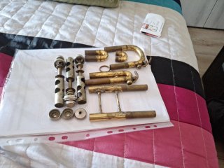 Trompeta para piezas
