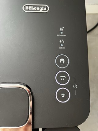 Cafetera Nespresso DeLonghi Negra