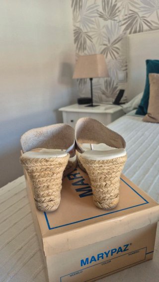 Sandalias cuña Marypaz mujer