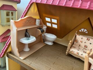 Casa Sylvanian Families 2 pisos y bicicleta