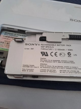 El exclusivo y raro Sony Vaio VGN-P23G.